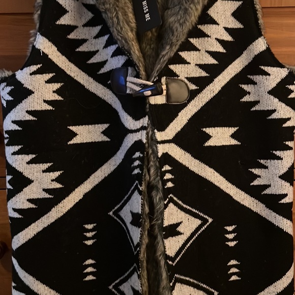 Woman MISS ME Vest Size Large NWT - Picture 5 of 6